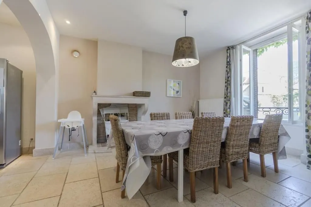 Gite De Charme Le Clos Michel 14 Personnes Piscine Briord